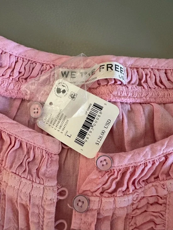 We The Free by Free People Pink Long Pintucked Ruffle Front Henley Top NWT Sz L - Picture 2 of 11
